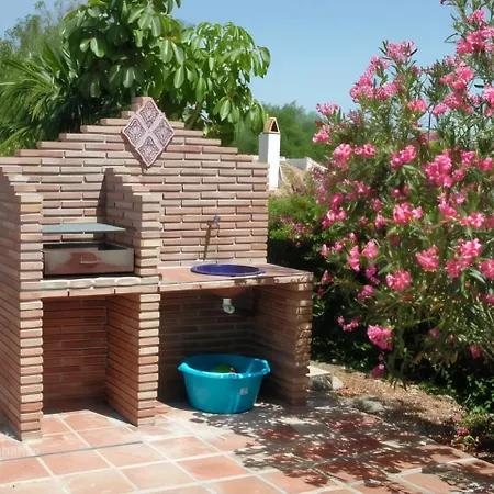 Willa Cd-2392 Three Bed Two Bathroom With Pool Viñuela