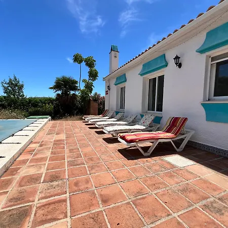 Cd-2392 Three Bed Two Bathroom With Pool 빌라