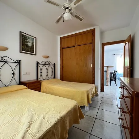 Villa Cd-2392 Three Bed Two Bathroom With Pool